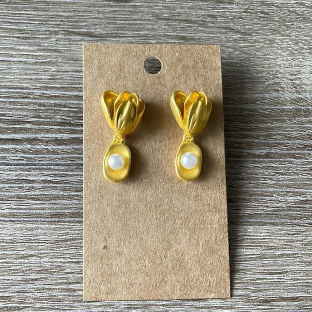 Vintage style earrings N4